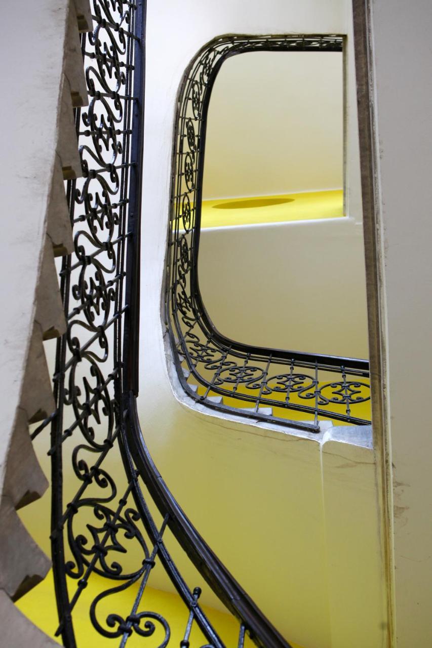 Apartman Moyzesova Kosice Luaran gambar